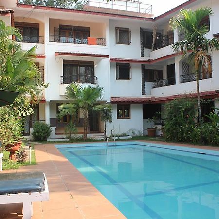 Diana Apartments Candolim Exterior photo