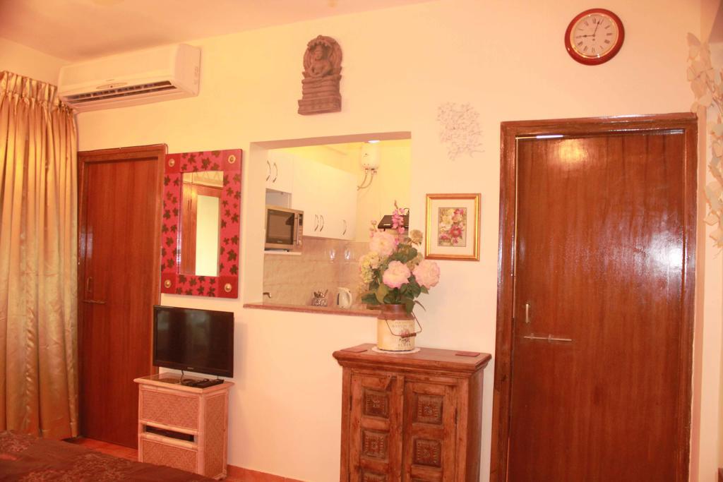 Diana Apartments Candolim Exterior photo