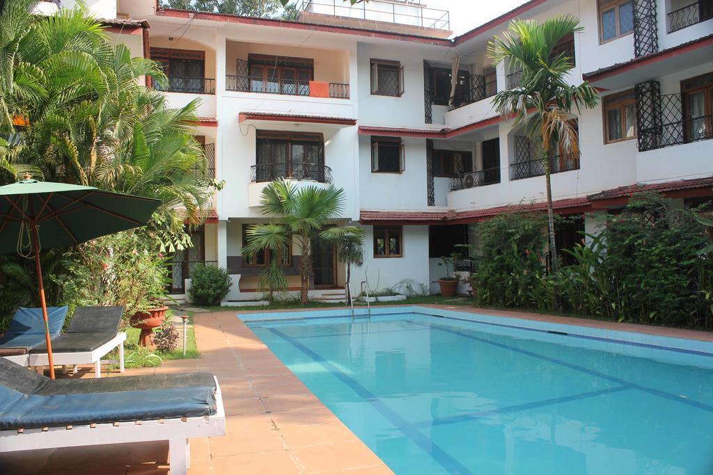 Diana Apartments Candolim Exterior photo