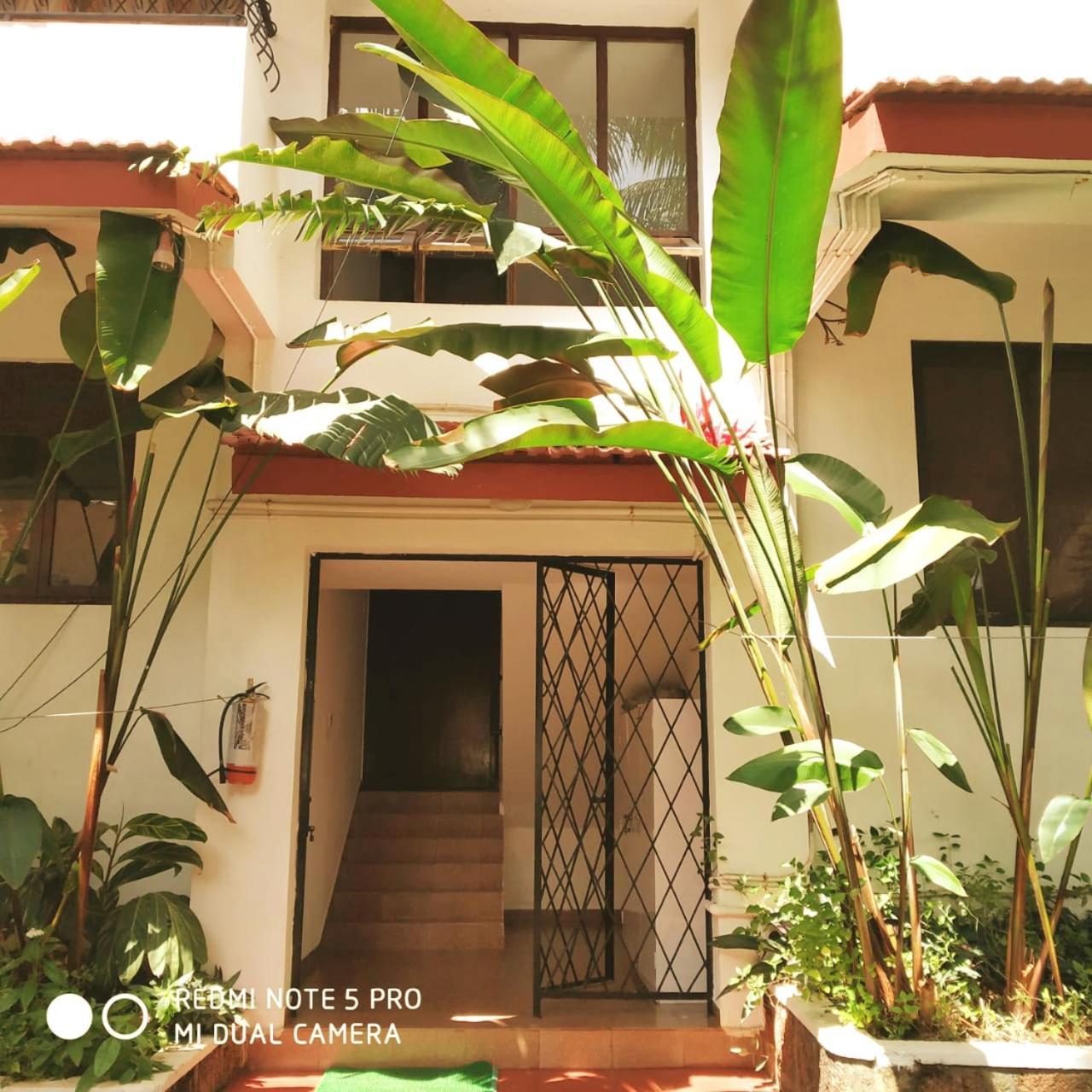 Diana Apartments Candolim Exterior photo